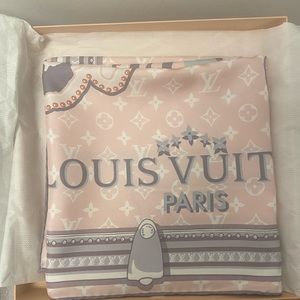 LOUIS VUITTON WORLD SQUARE SILK SCARF NEW IN BOX